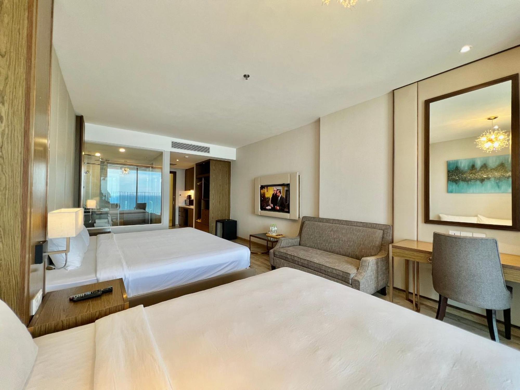 Panorama Sky Blue Nha Trang Aparthotel Exterior foto